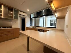 The Colonnade (D10), Condominium #548422081